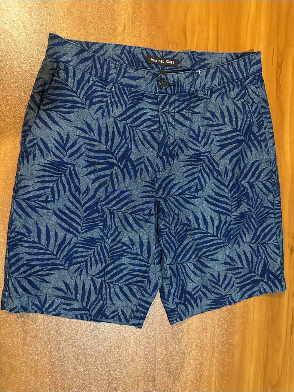 Michael Kors Men's Palm Leaf Print Chino Shorts Blue Size 30